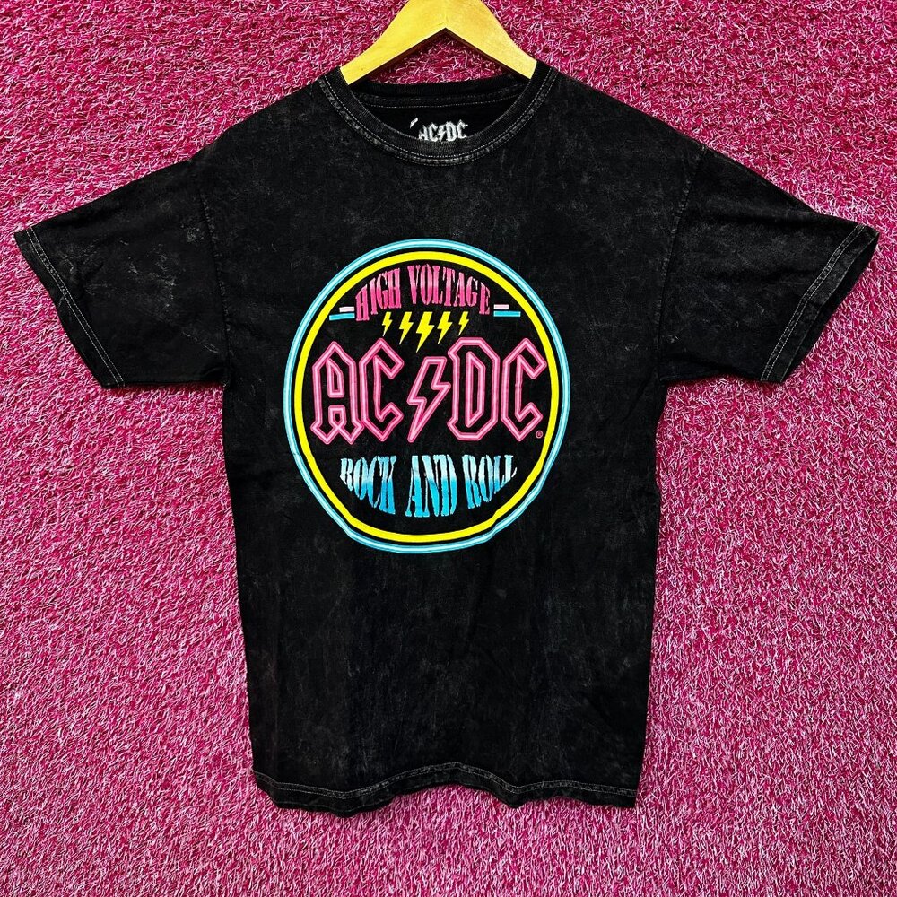 AC/DC Hells Bells High Voltage Tshirt size Medium